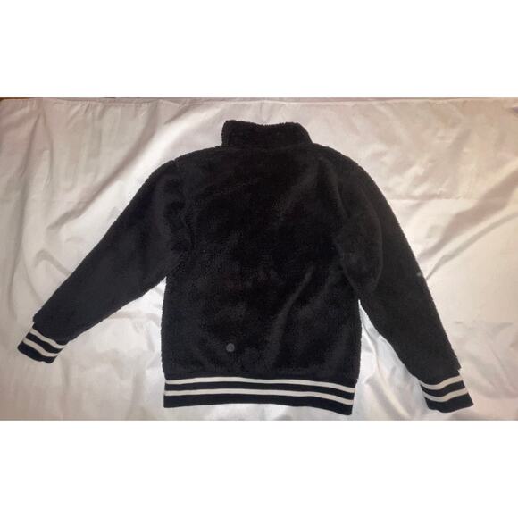 NWT‎ Eastern Washington University (EWU) Sherpa Sweatshirt - Size M - So Soft! - Picture 2 of 10